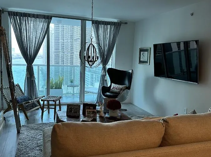 Lux Rentals - Brickell Unit